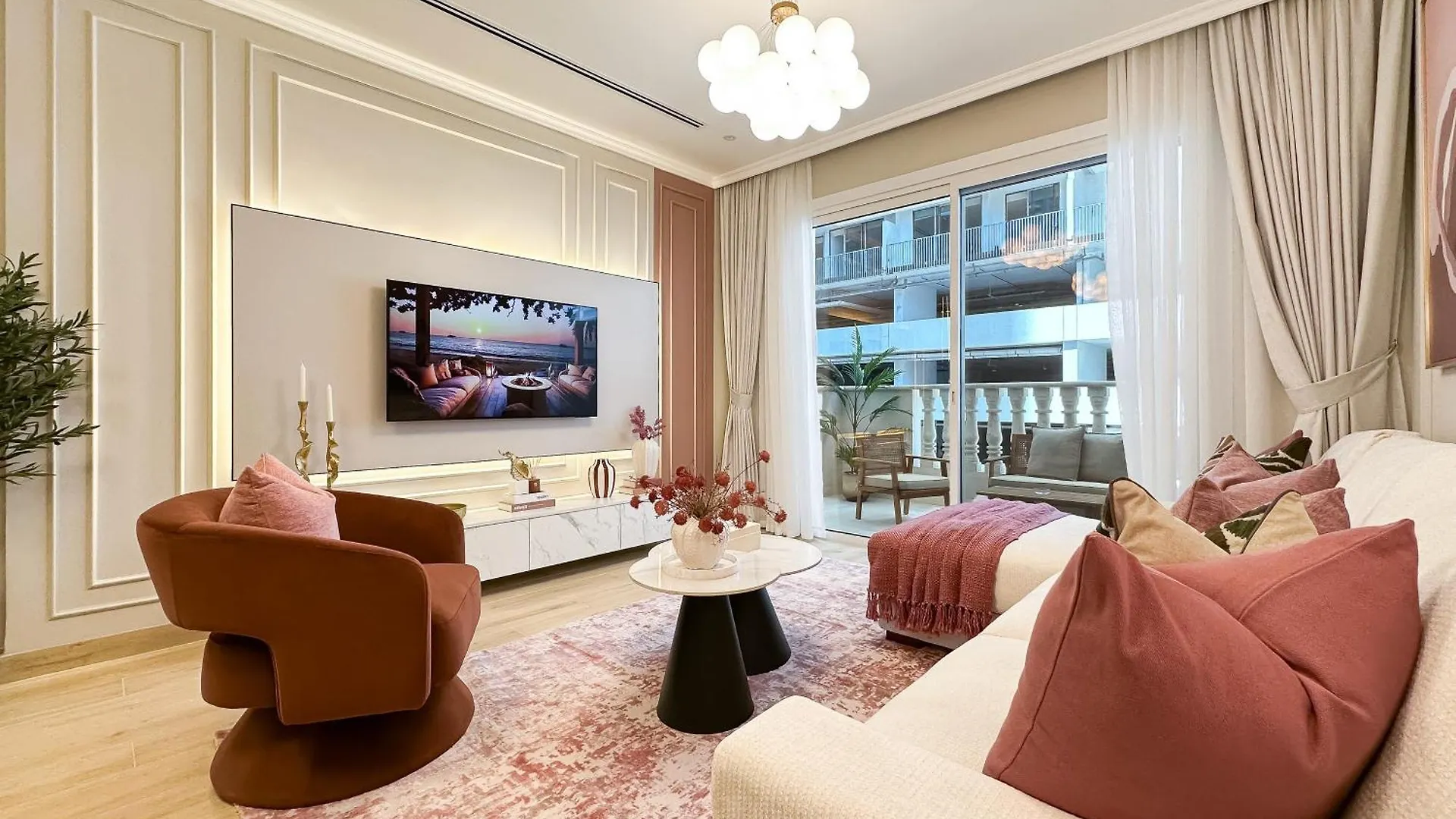Lux 2Br Designer Sanctuary W Trendy Decor Apartment Dubai United Arab Emirates